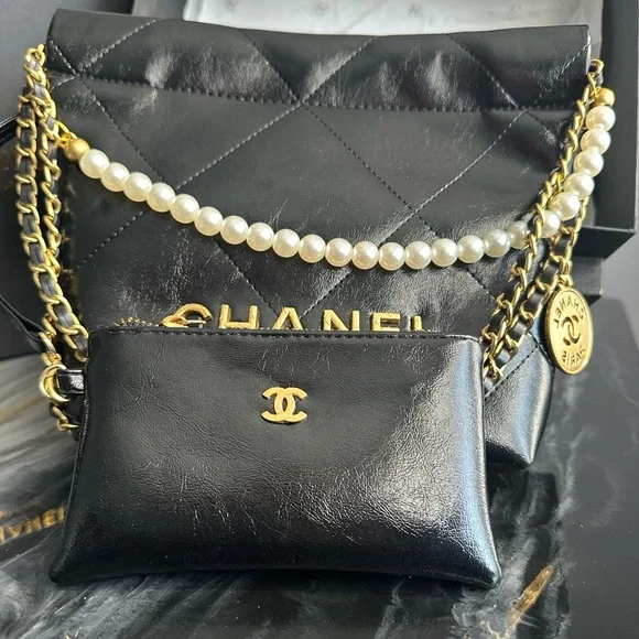 GWP Makeup bag - Picture 8 of 9